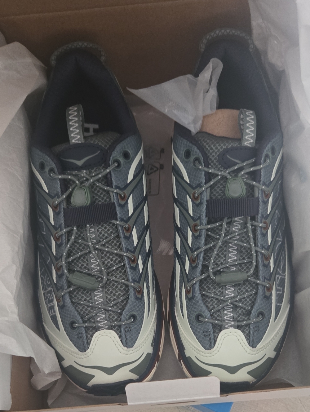 Hoka MAFATE THREE2 Trail Running Shoe in Navy & Gray Teal  7.4 Men or 8.5 W